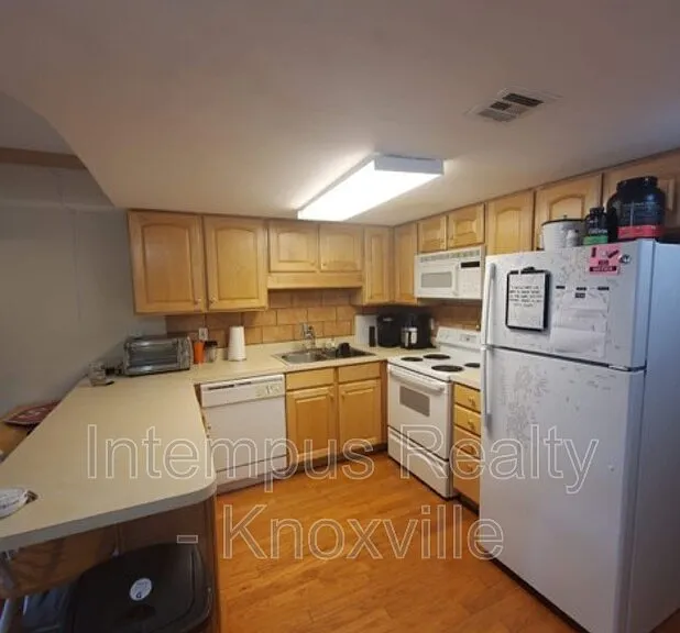 2201 Lake Ave #103 — Photo 13