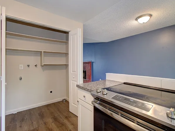 3512 Kauffman Ave APT I, Vancouver, WA 98660