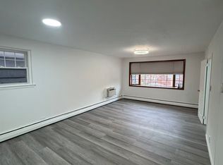 78 E 236th St #1, Bronx, NY 10470