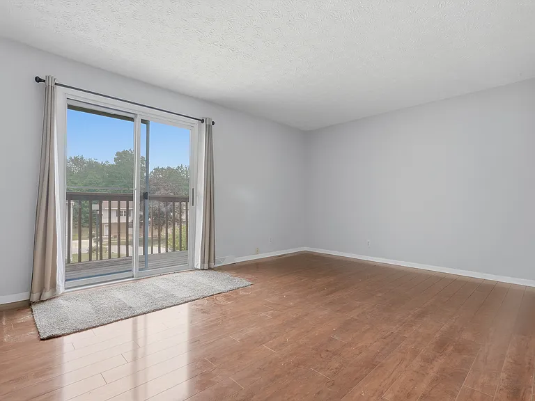 1326 Aarons Way #27 — Photo 33