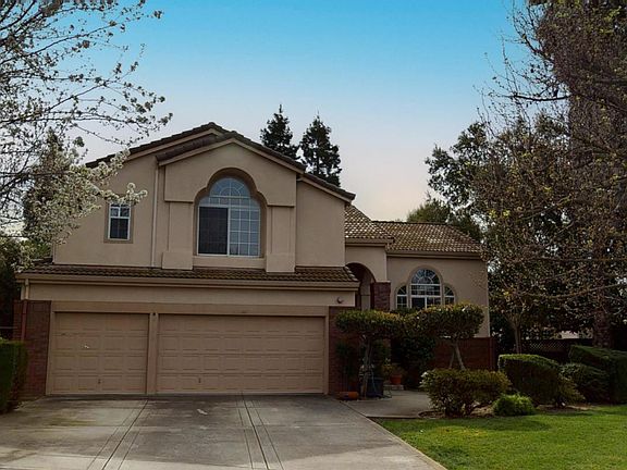 2nd image of 2678 Calico Ct