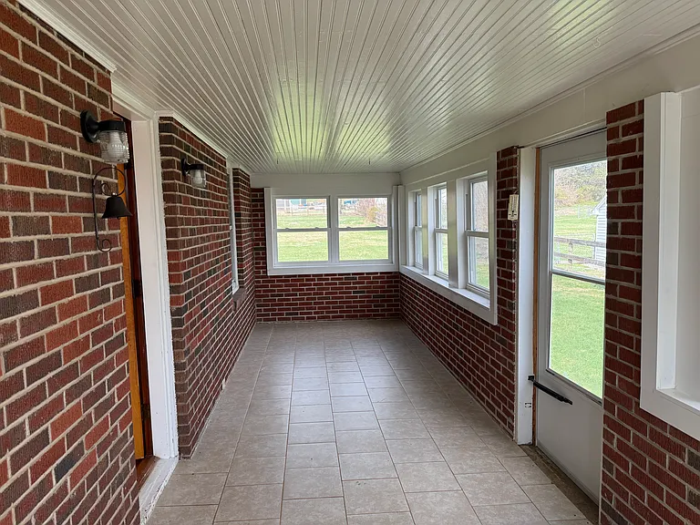5231 John Marshall Hwy — Photo 29