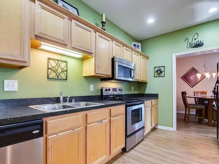 203 S Dorsey Ln #203 — Photo 22