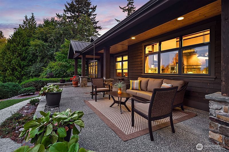 3rd image of 6754 Owl Lane