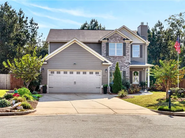 815 Lori Ln, Opelika, AL 36804