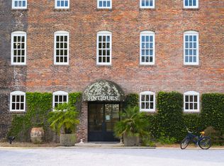 921 Dauphin St #3A, Mobile, AL 36604