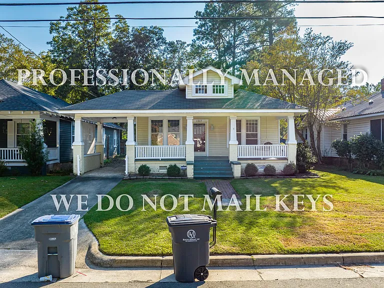 1517 Beal St — Photo 1