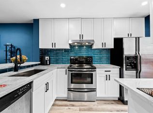 3082 S Oakland Forest Dr, Fort Lauderdale, FL 33309