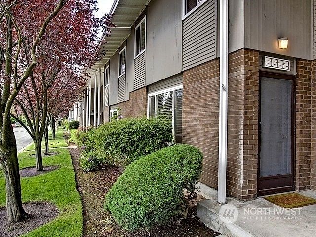 1st image of 5632 123rd Avenue SE #13