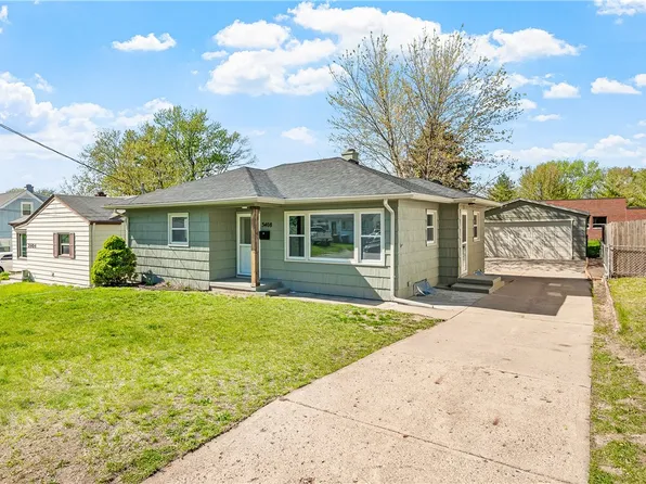 3408 E Washington Ave, Des Moines, IA 50317