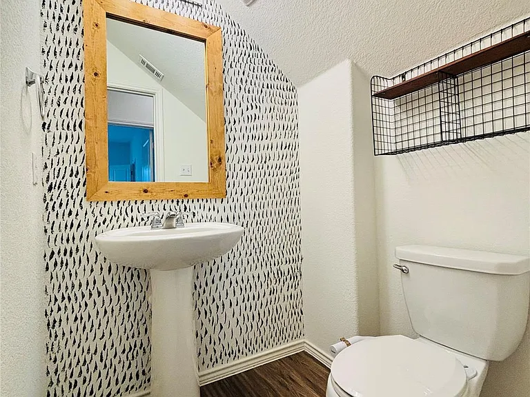 21300 Bird Wing Dr — Photo 7