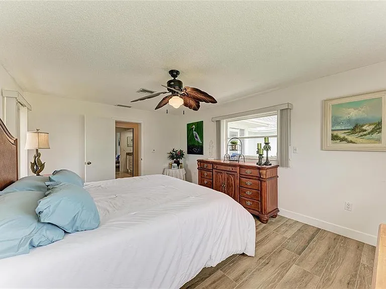 405 Bayside Ln — Photo 39