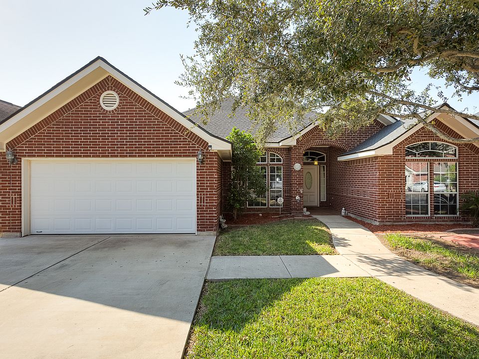 1st image of 2705 Pelican Ave