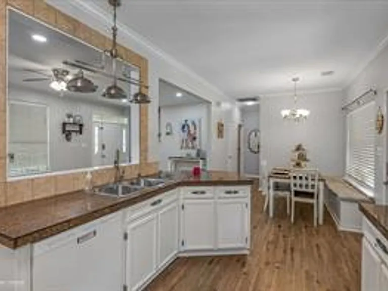 6339 Westwood Rd — Photo 9