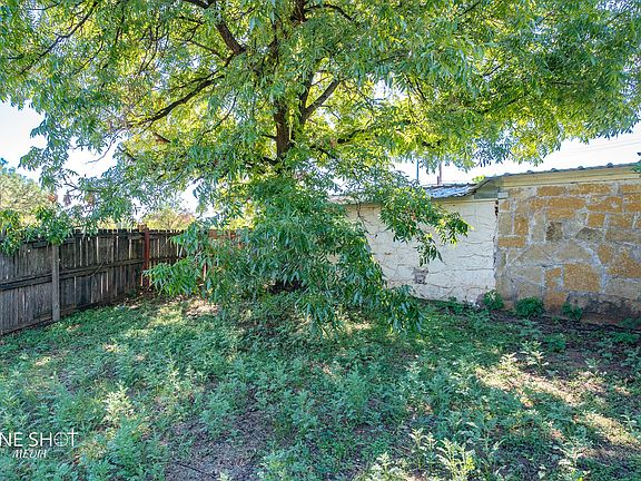 5th image of 104 College Dr #A