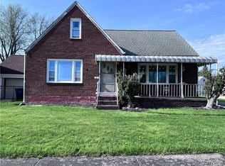 150 E Milnor Ave, Buffalo, NY 14218