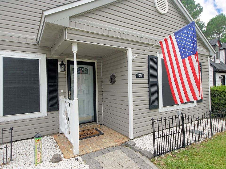 1st image of 2714 Willow Grove Ln