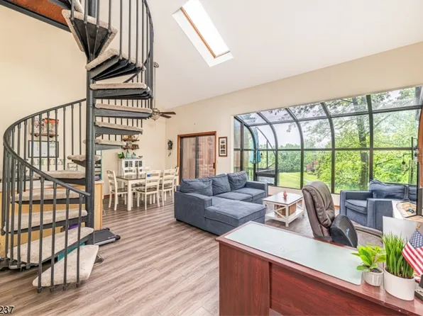 8 Baily Bunion Ct #6, Vernon Twp., NJ 07462