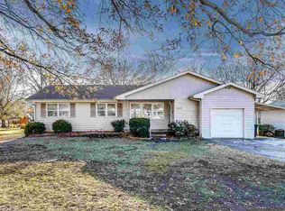 1417 N Terrace Dr, El Dorado, KS 67042