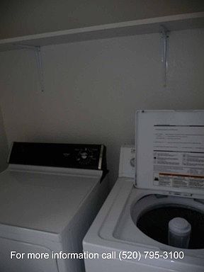 4th image of 375 E Adams St Unit 1