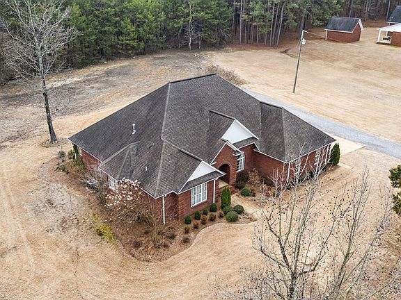 5th image of 156 Quail Valley Rd