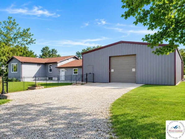 23073 Salley Dr, Warsaw, MO 65355