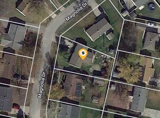 1217 Magnolia Dr, Defiance, OH 43512