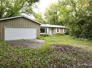 9714 Butternut Dr, Crystal Lake, IL 60014