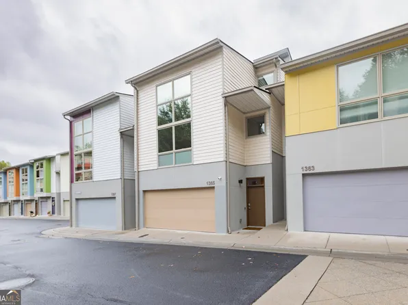 1365 Stirling Cir NW, Atlanta, GA 30318