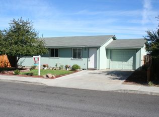 3225 SW Quartz Ave, Redmond, OR 97756