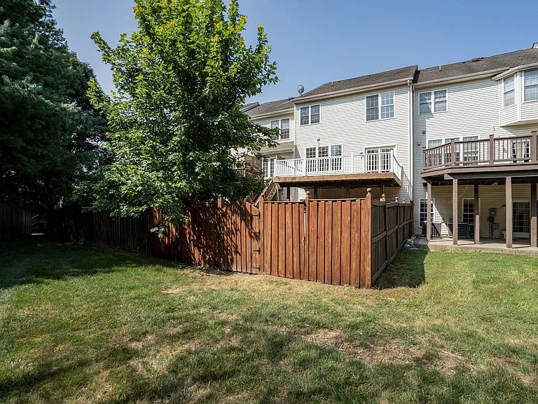 134 Misty Pond Ter — Photo 38
