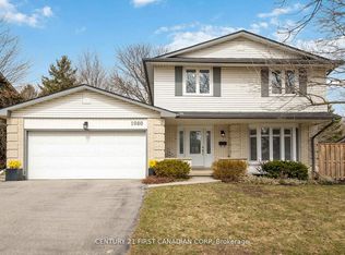 1080 Viscount Rd, London, ON N6K 1H8