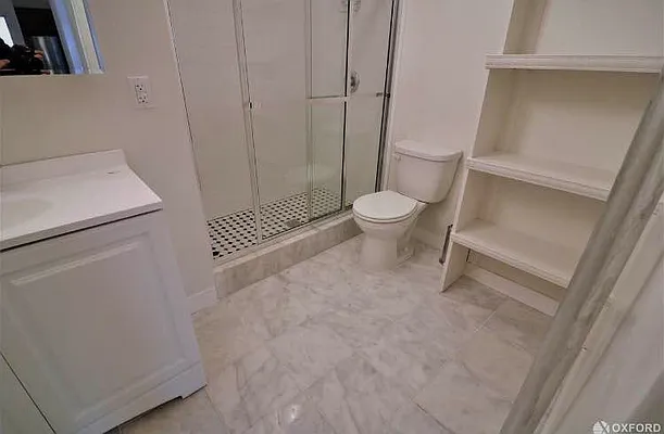 Rented by Oxford Property Group | media 12