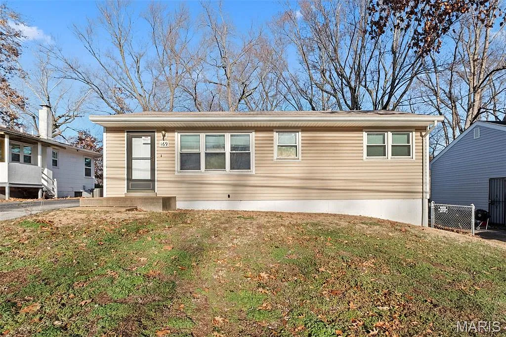 169 Bascom Dr photo 1
