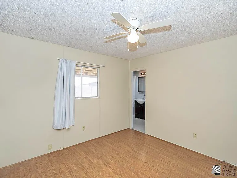 2662 S Madison Ave — Photo 13