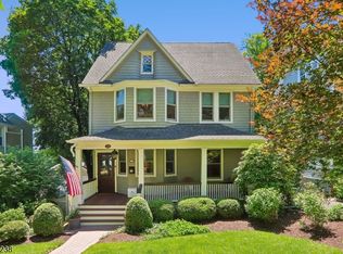 22 Oak Ridge Ave, Summit City, NJ 07901