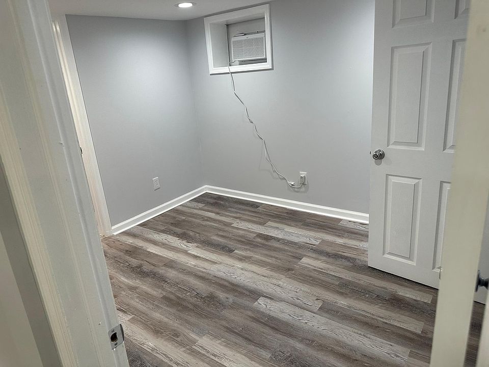2nd image of 161 Zabriskie St
