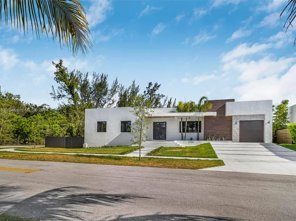 19750 SW 78th Ct, Cutler Bay, FL 33189