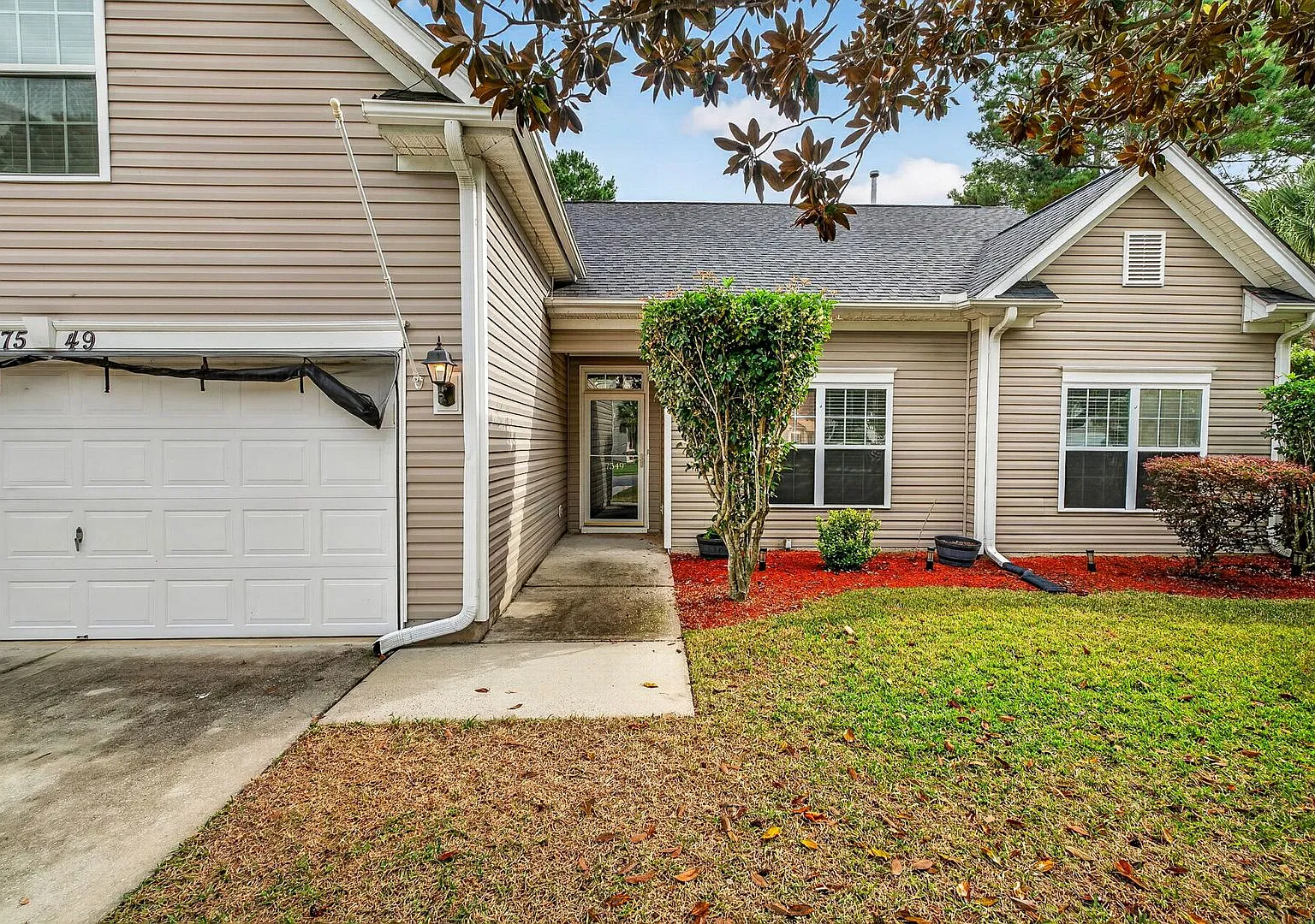 Spacious Living Near Goose Creek Reservoir — Photo 3