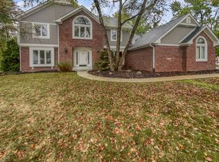 1400 Westwind Cir, Carmel, IN 46032