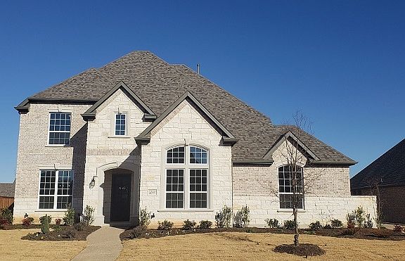 2nd image of 507 Fisher Dr