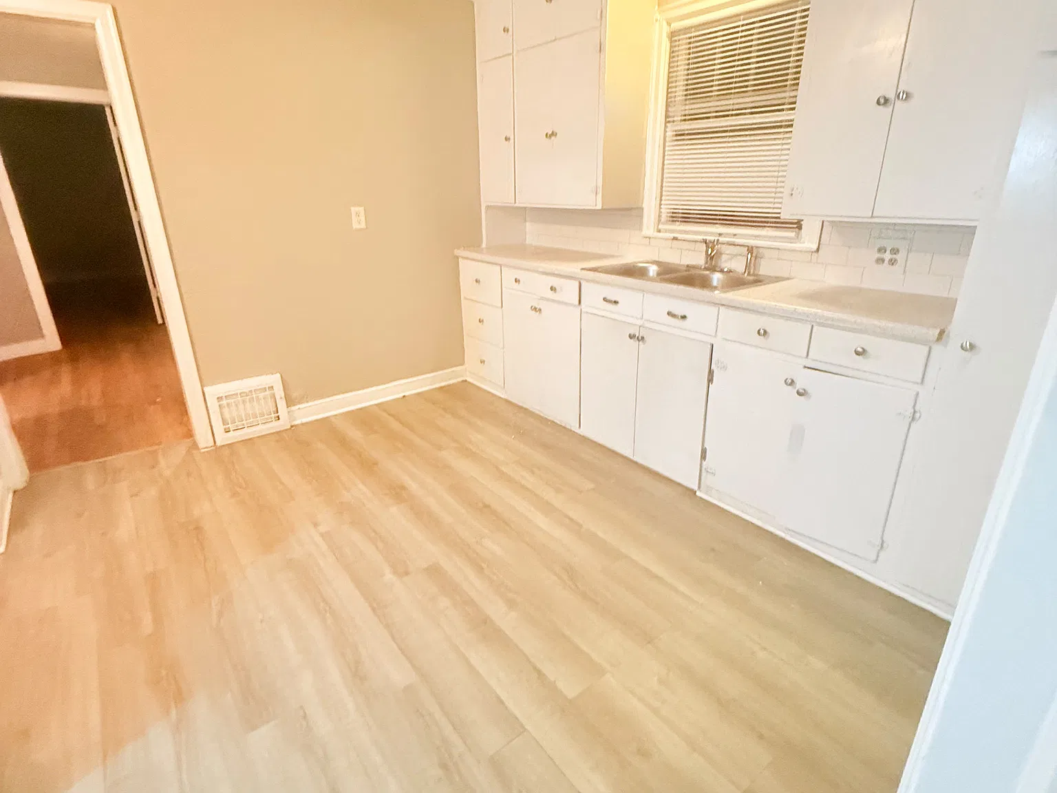 2 bed, $1,500 — Photo 2