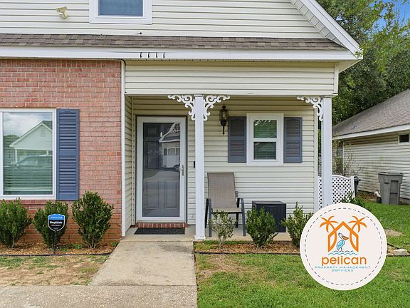 3rd image of 1111 Sweetbriar St