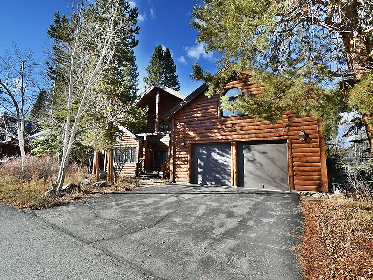 97 Sunset Dr — Photo 2