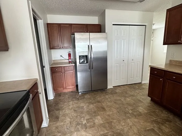 1723 Elijah Blue Dr — Photo 6