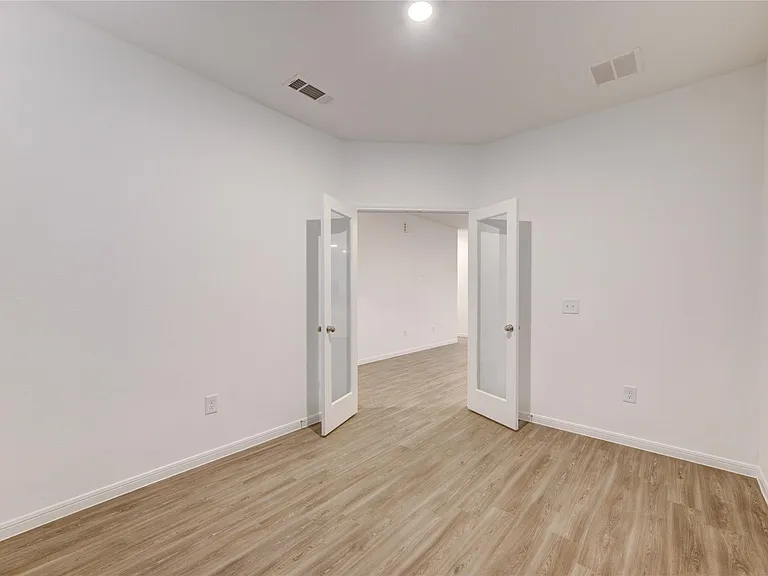 1309 Coco Ray Ln — Photo 10