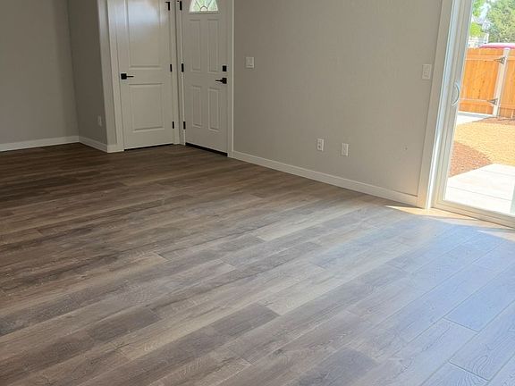 4th image of 150 Seroba Cir #156-1