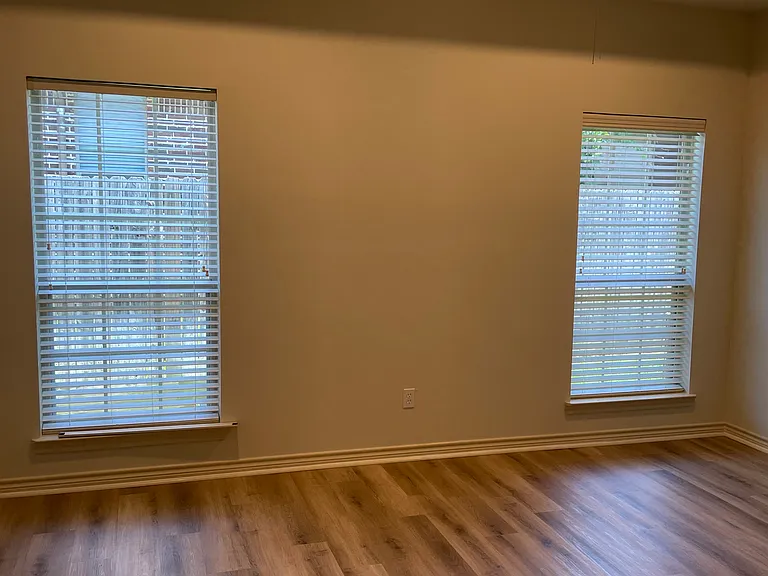6214 Ashton Ct — Photo 9