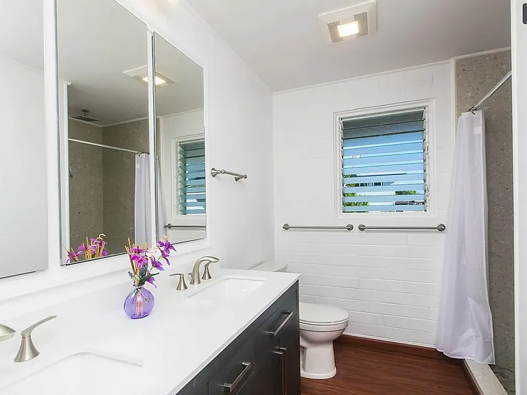 4153 Kilauea Ave — Photo 10