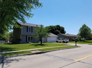 6811 W Main St, Maryville, IL